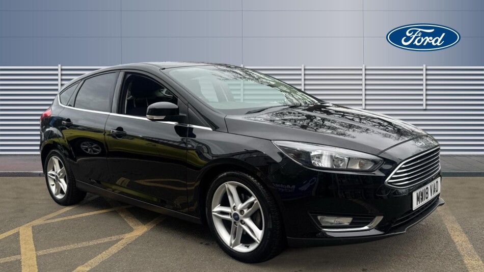 Ford Focus 1.0 EcoBoost 125 Titanium 5dr Petrol Hatchback